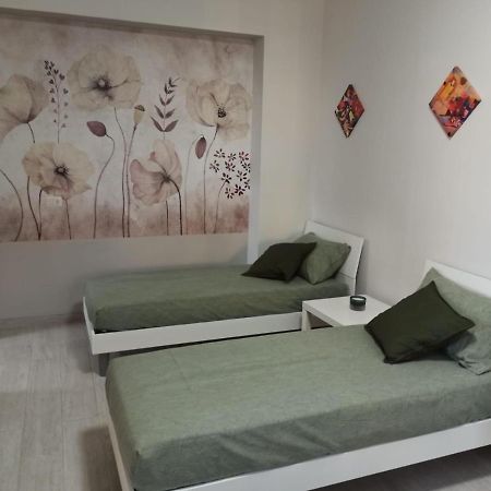 Esmada Lamezia Terme Apartment Bagian luar foto