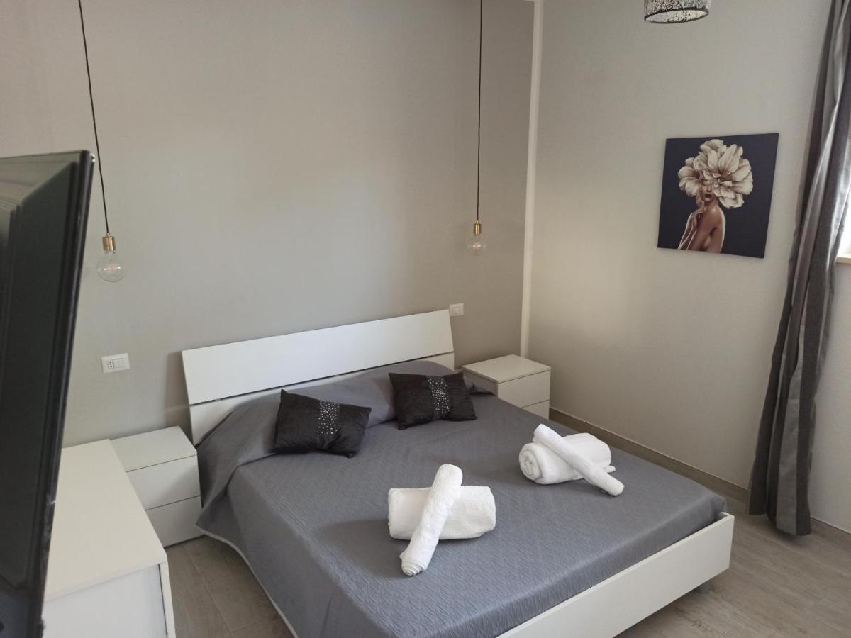 Esmada Lamezia Terme Apartment Bagian luar foto